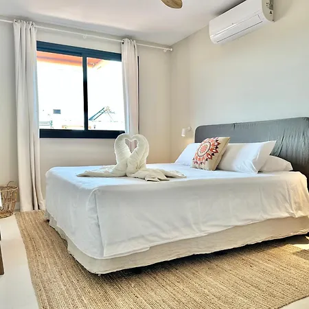 Paradise Ocean And Volcano View