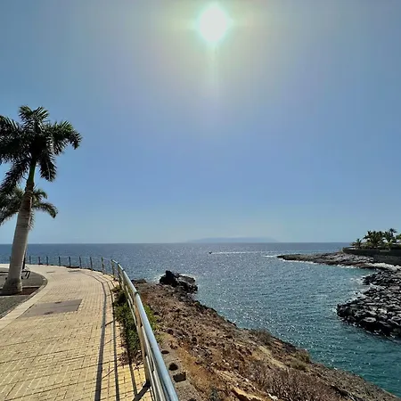 Paradise Ocean And Volcano View *