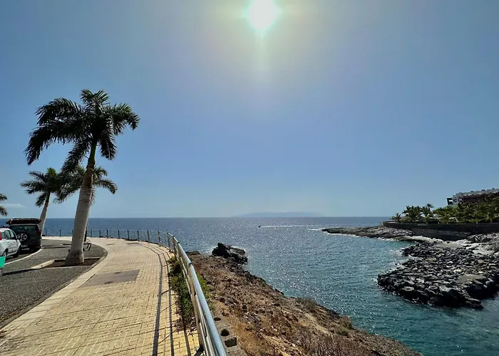 Paradise Ocean And Volcano View *