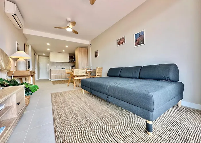 Paradise Ocean And Volcano View