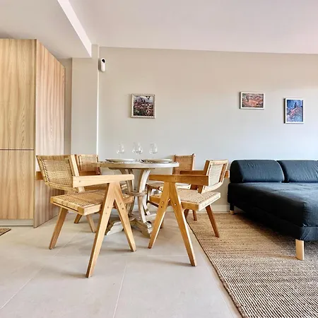 Paradise Ocean And Volcano View *